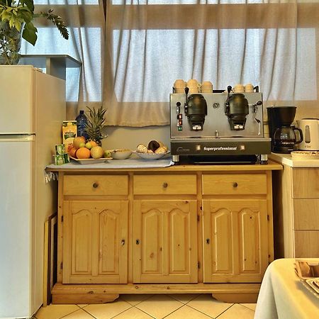 La Piazzetta Bed and Breakfast Giardini Naxos Exteriör bild