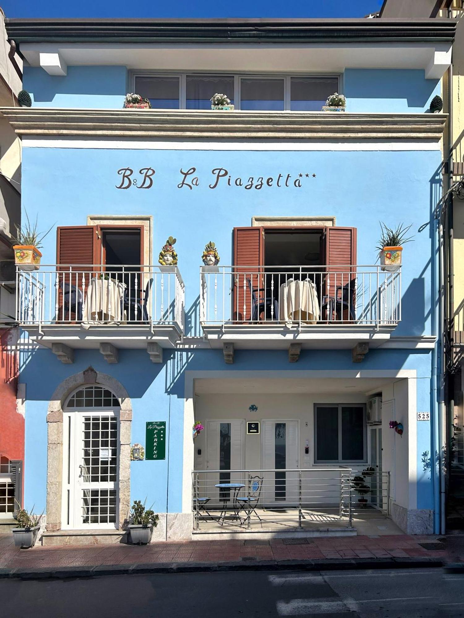 La Piazzetta Bed and Breakfast Giardini Naxos Exteriör bild
